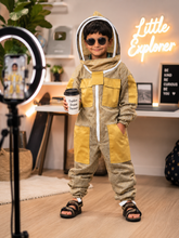 Load image into Gallery viewer, Beekeeping Ventilated Suit for Kids or Childfs In Khaki Colour
