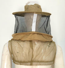 Load image into Gallery viewer, Beekeeping Three Layer Mesh Ventilated Round Veil in Khaki (Round Veil 3 Layer HAT)
